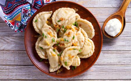 Kuchenne Rewolucje w Sanoku - pierogi z bryndzą i ziemniakami a'la Magda Gessler