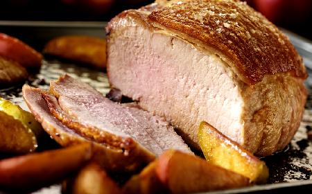 Schab pieczony z jabłkami i pomarańczami